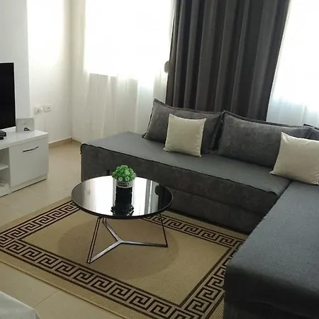 Valona Apartment *